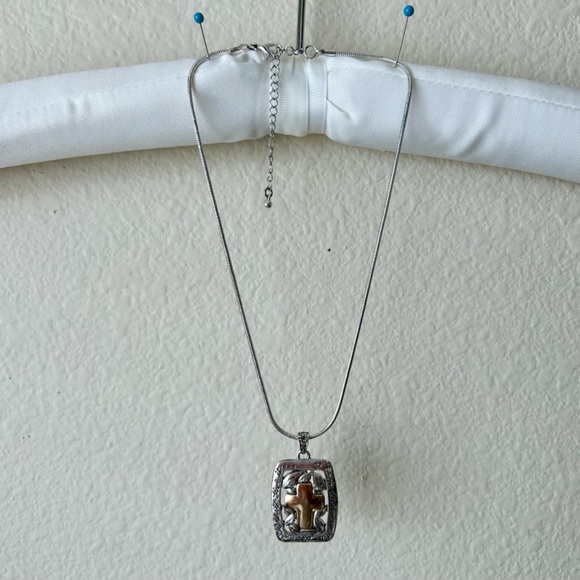 Cross Pendant Necklace Silver Gold Snake Chain Lobster Clasp Inspirational - Picture 6 of 6